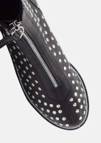 Caster Boot Black SAMPLE
