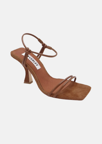 Kolt Heel Chestnut Pony SAMPLE