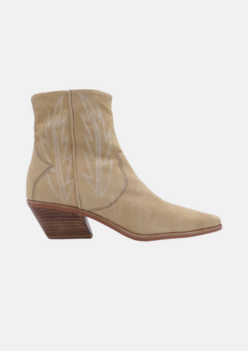 Milo Boot Tan SAMPLE