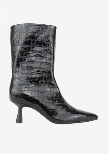 Mary Boot Croc SAMPLE